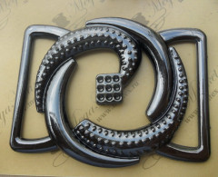 Пряжка "ММ" металлизированная № 224 (9см)