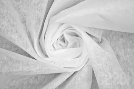 Флизелин неклеевой для вышивки STRONG  в Екатеринбурге